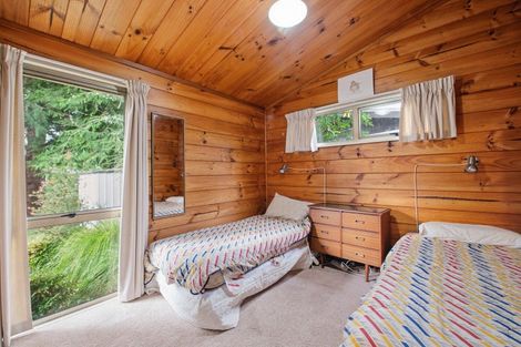 Photo of property in 4 Irwin Place, Kinloch, Taupo, 3377
