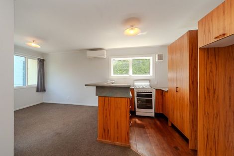 Photo of property in 43 Palliser Road, Roseneath, Wellington, 6011