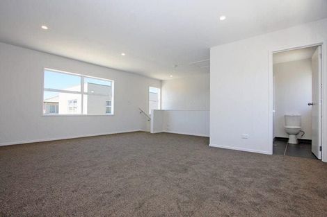 Photo of property in 43 Treestump Road, Takanini, 2112