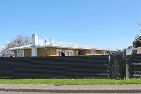 Photo of property in 8 Chamberlain Avenue, Wairoa, 4108