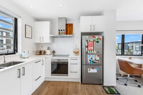 Photo of property in 9 Glenae Lane, Hobsonville, Auckland, 0618