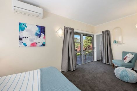 Photo of property in 65 Bird Grove, Stokes Valley, Lower Hutt, 5019