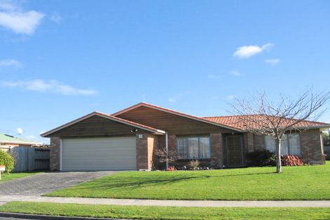 Photo of property in 35 Cate Road, Rototuna North, Hamilton, 3210