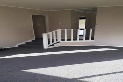 Photo of property in 2/1 Glenbrook Grove, Naenae, Lower Hutt, 5011