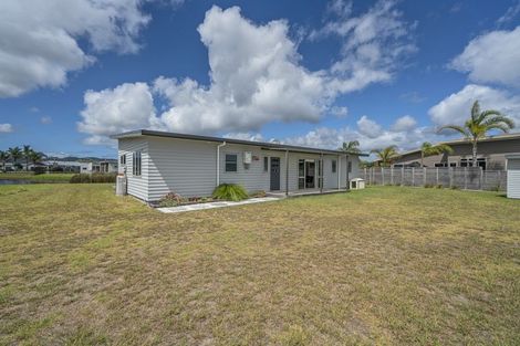 Photo of property in 113 Harbour Drive, Matarangi, Whitianga, 3592