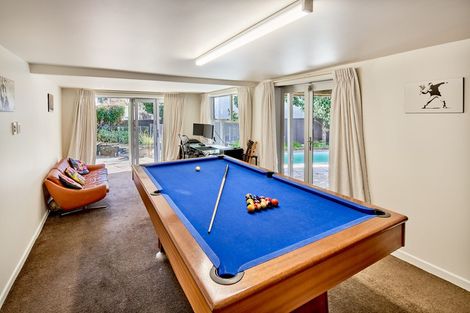 Photo of property in 15 Kowhai Street, Eastbourne, Lower Hutt, 5013