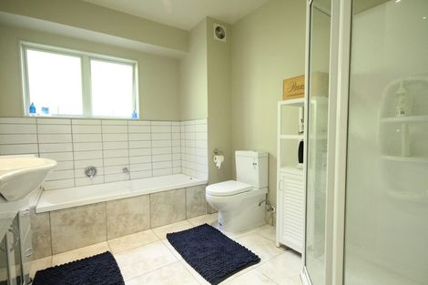 Photo of property in 25 Hobson Road, Lucas Heights, Auckland, 0632