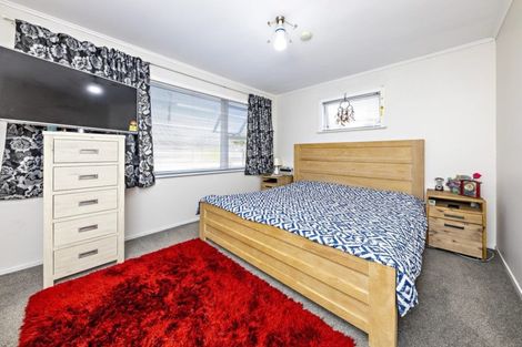 Photo of property in 62 Orams Road, Hillpark, Auckland, 2102