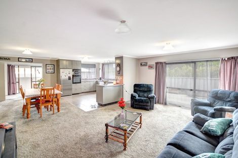Photo of property in 18 Bath Street, Brighton, Dunedin, 9035