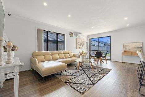 Photo of property in 4 Matawai Puna Drive, Pukekohe, 2120