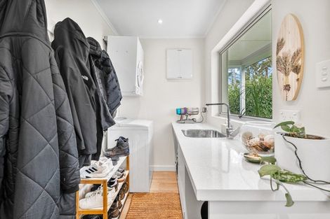 Photo of property in 219 Spur Road, Stillwater, Silverdale, 0993