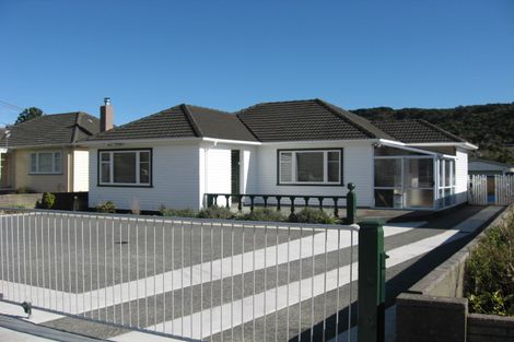 Photo of property in 43 Moohan Street, Wainuiomata, Lower Hutt, 5014