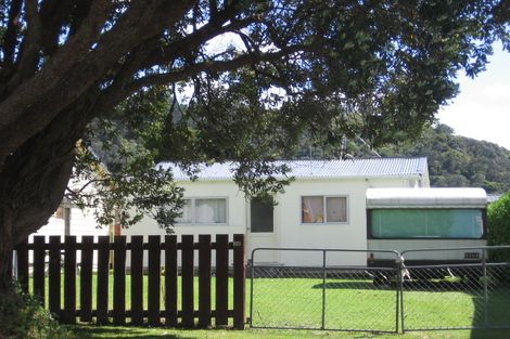 Photo of property in 42 Ocean View Road, Waihi Beach, 3611