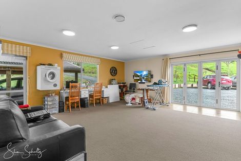 Photo of property in 16 Nikau Lane, Maungaturoto, 0520