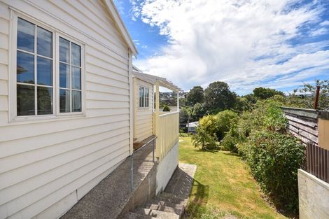 Photo of property in 32 Meadow Street, Mornington, Dunedin, 9011