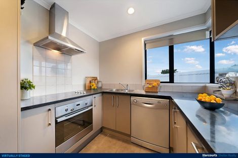 Photo of property in 7 Anna Lane, Glen Eden, Auckland, 0602