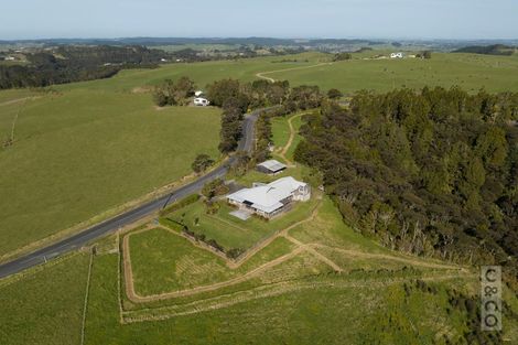 Photo of property in 457 Kiwitahi Road, Helensville, 0875