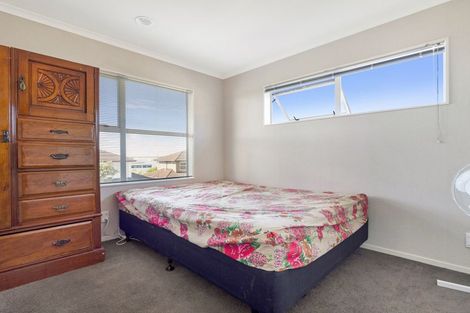 Photo of property in 32 Sarteano Drive, Manurewa, Auckland, 2105