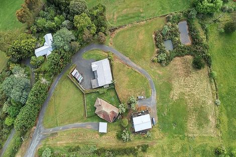 Photo of property in 114 Alcoba Street, Te Kamo, Kamo, 0112