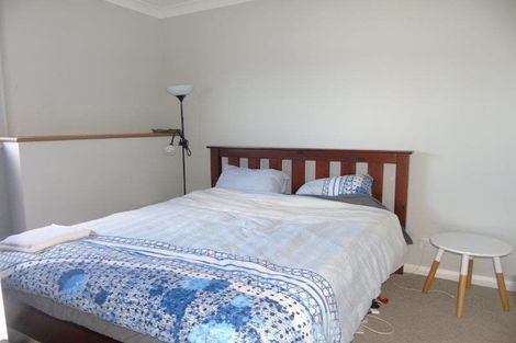 Photo of property in 118a Nicholson Road, Khandallah, Wellington, 6035