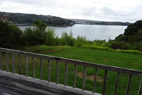 Photo of property in 83 Tiri Road, Tindalls Beach, Whangaparaoa, 0930