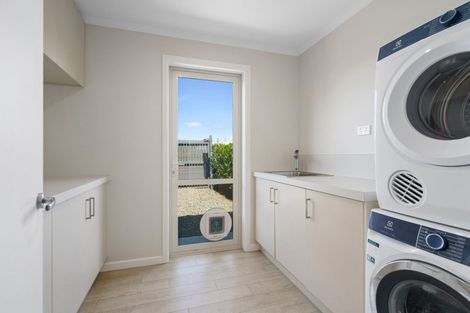 Photo of property in 3 Tucker Close, Leamington, Cambridge, 3432