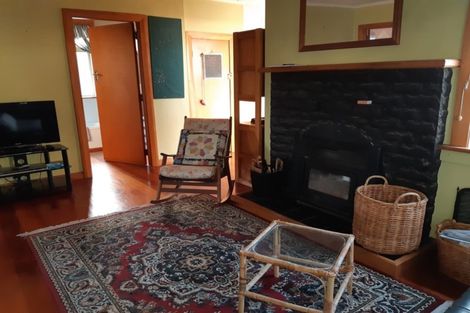 Photo of property in 40 Costley Street, Carterton, 5713