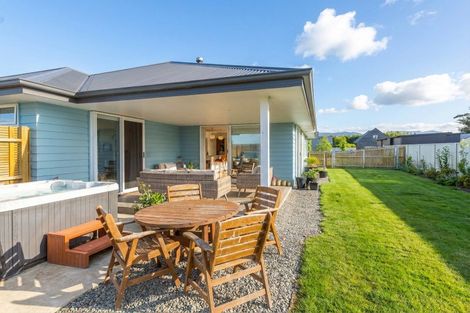 Photo of property in 38 Westwood Avenue, Greytown, 5712