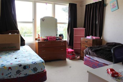 Photo of property in 211 Moanataiari Street, Thames, 3500