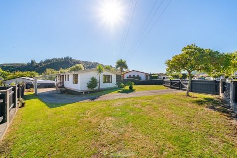 Photo of property in 10 Jasper Grove, Birchville, Upper Hutt, 5018