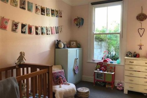 Photo of property in 129 Chaucer Road, Hospital Hill, Napier, 4110