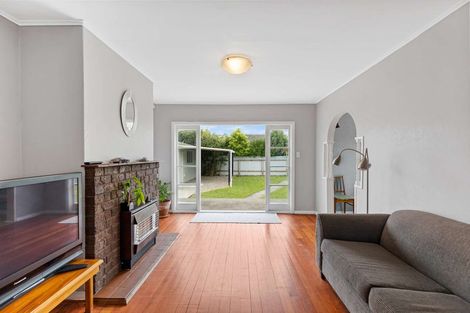 Photo of property in 11 Wharenui Terrace, Roslyn, Palmerston North, 4414