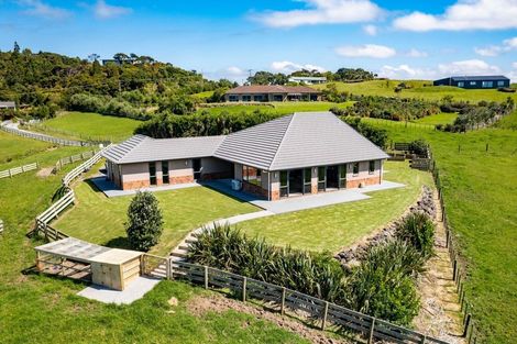 Photo of property in 31 Bay View Road, Whangarei Heads, Whangarei, 0174