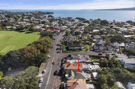 Photo of property in 4 Cheltenham Road, Devonport, Auckland, 0624