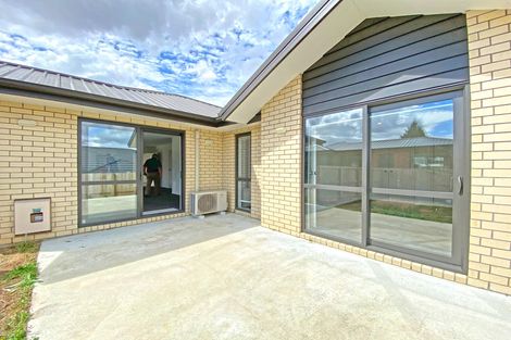 Photo of property in 4/30 Borman Road, Huntington, Hamilton, 3281