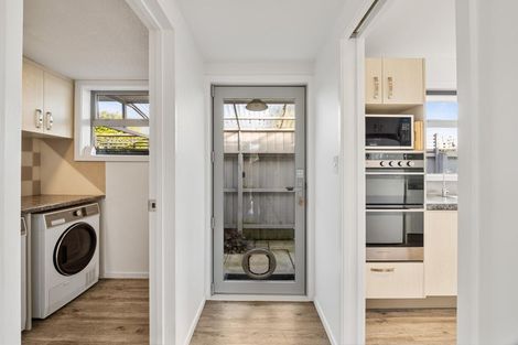 Photo of property in 3 Cam Place, Harewood, Christchurch, 8051