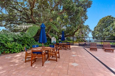 Photo of property in 4e/175 Hurstmere Road, Takapuna, Auckland, 0622