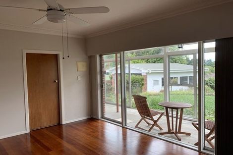 Photo of property in 86 Grande Vue Road, Hillpark, Auckland, 2102