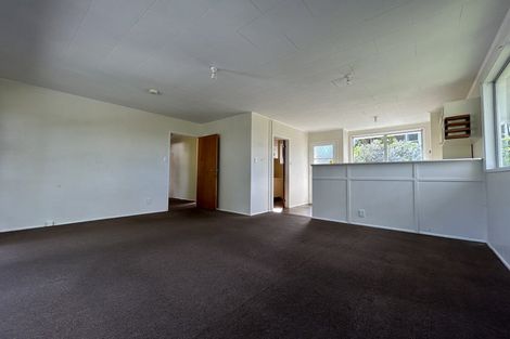 Photo of property in 2/28 Leaver Place, Weymouth, Auckland, 2103