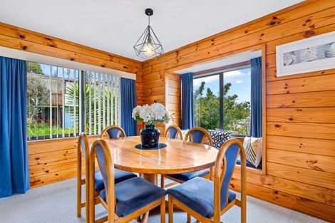 Photo of property in 2/301 Sunset Road, Sunnynook, Auckland, 0632