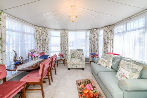 Photo of property in 5 Fairview Avenue, Feilding, 4702