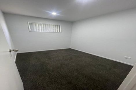 Photo of property in 305f Porchester Road, Takanini, 2112