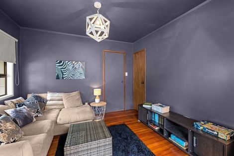 Photo of property in 16 Kennedy Street, Opua, 0200