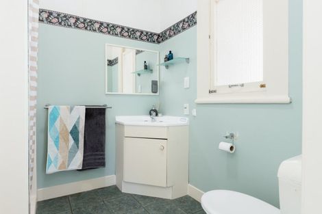 Photo of property in 39 Te Aroha Street, Hamilton East, Hamilton, 3216