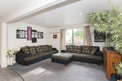 Photo of property in 6 Helyer Street, Ormond, Gisborne, 4071