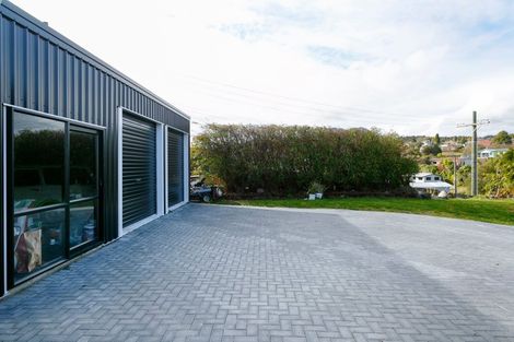 Photo of property in 14 Pipi Street, Two Mile Bay, Taupo, 3330
