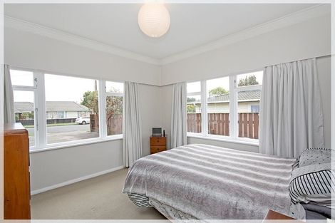 Photo of property in 176 Bartholomew Road, Levin, 5510
