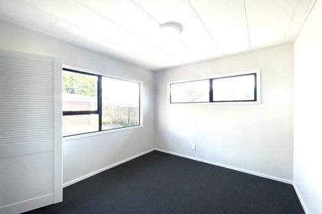Photo of property in 6 Pureora Place, Clendon Park, Auckland, 2103