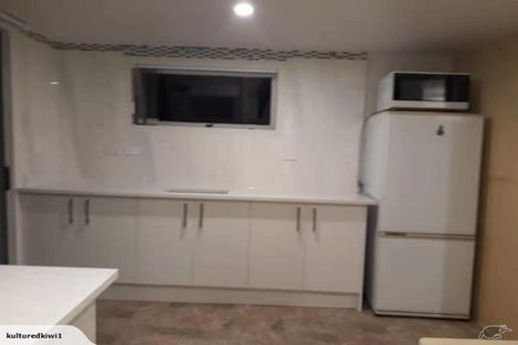 Photo of property in 1/25 Downing Street, Glenfield, Auckland, 0629