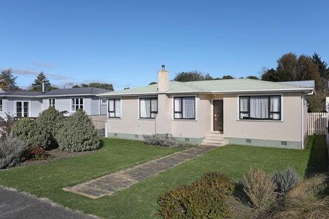 Photo of property in 7 Fairview Avenue, Feilding, 4702